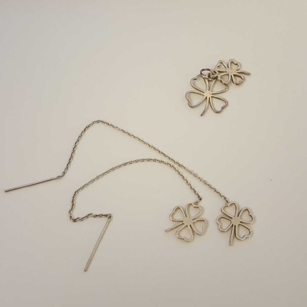 Silver four clover string earrings and pendant